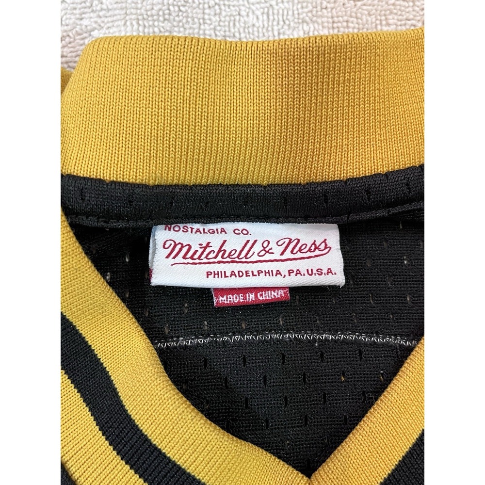 Mitchell & Ness Cooperstown Pittsburgh Pirates Willie Stargell #8 Jersey 2XL - Picture 5 of 7